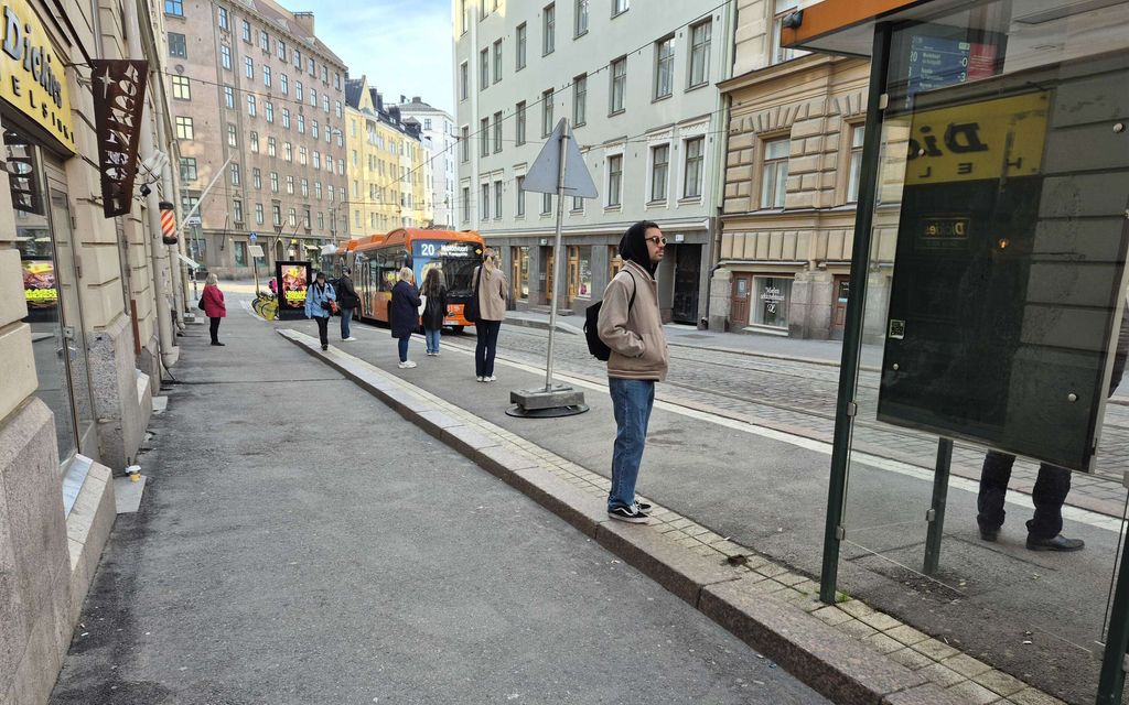 Katso poikkeuk­selliset kuvat Helsingin keskustasta sen jälkeen, kun valtio varoitti mahdollisesta ilmavaarasta