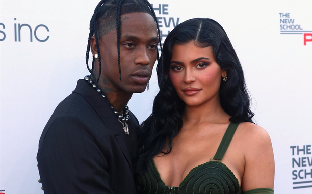 Kylie Jenner ja Travis Scott: Lapsi syntyi!