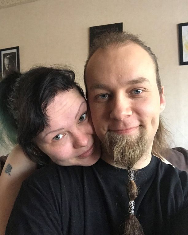 Dating tyttö 6 vuotta vanhempi