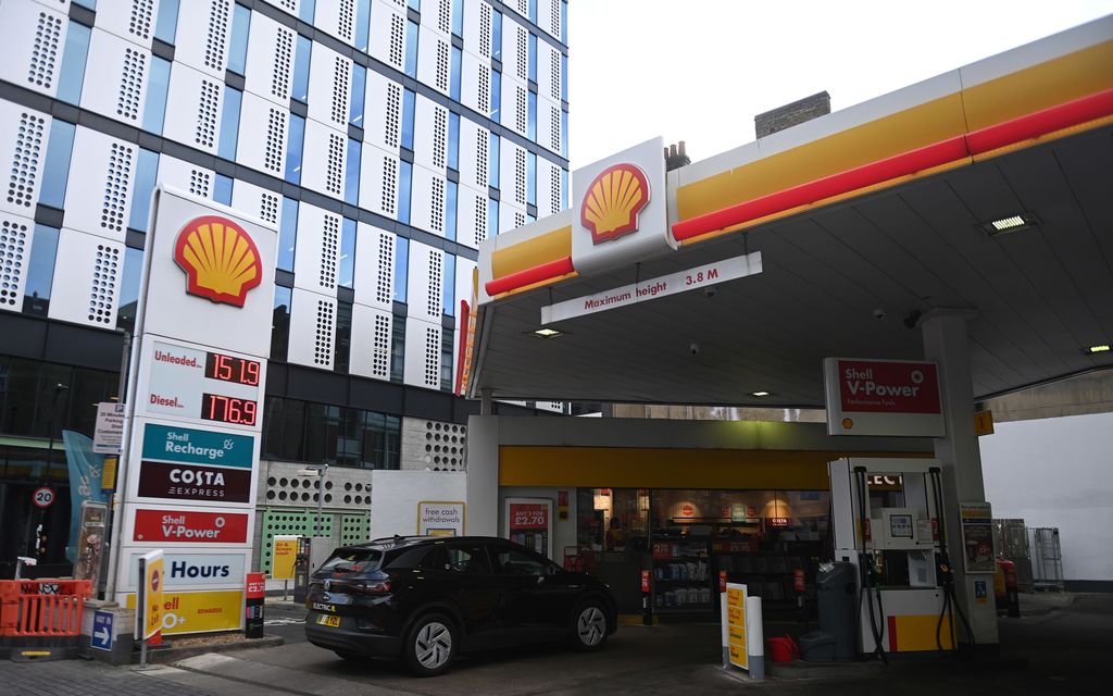 Liki 14 000 nigerialaista haastaa Shellin oikeuteen öljysaasteista