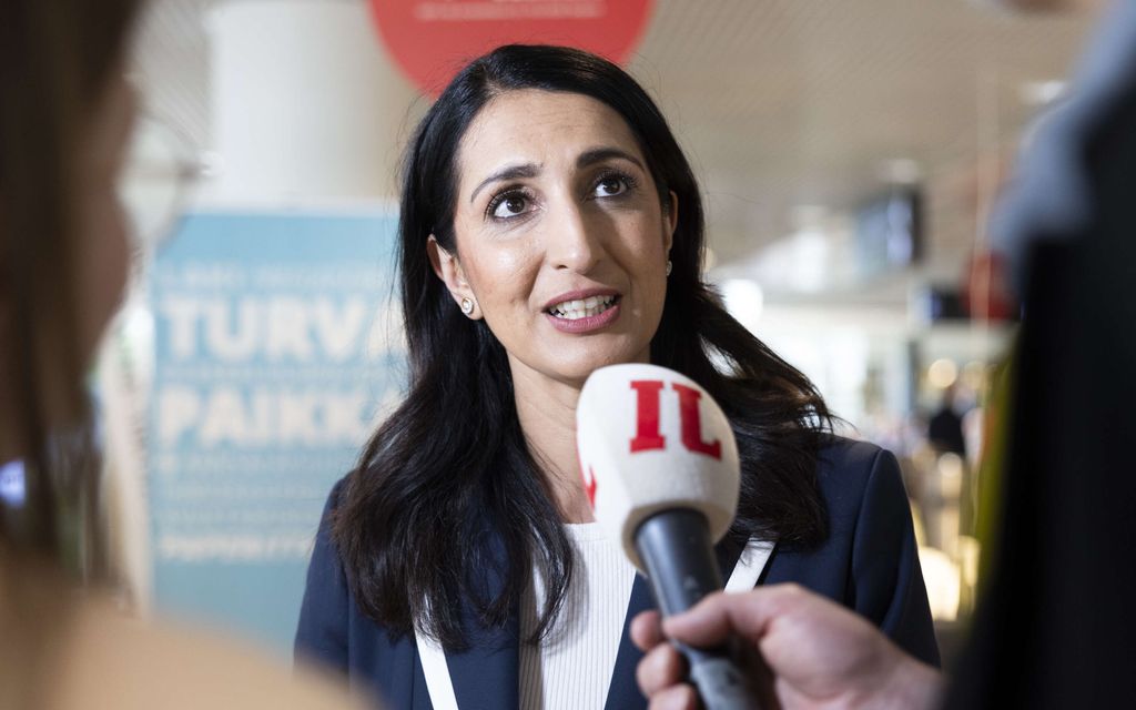 SDP tylytti kokoomusta eläkesäästöstä – Castrén esittää sote-säästöjä