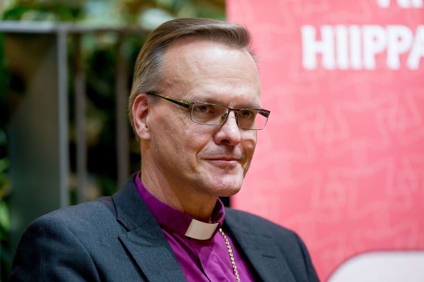 Evankelisluterilaisen kirkon arkkipiispa on Tapio Luoma.