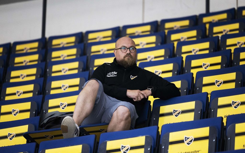 Suomalainen kiekkopomo paljastaa: ”Puhelin soi” – Sitten kaikki muuttui