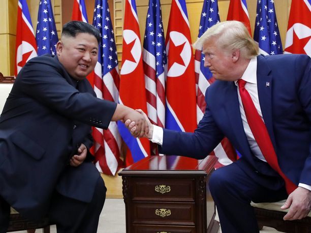 Pohjois-Korean johtaja Kim Jong-un ja Donald Trump tapasivat viimeksi kesäkuussa.