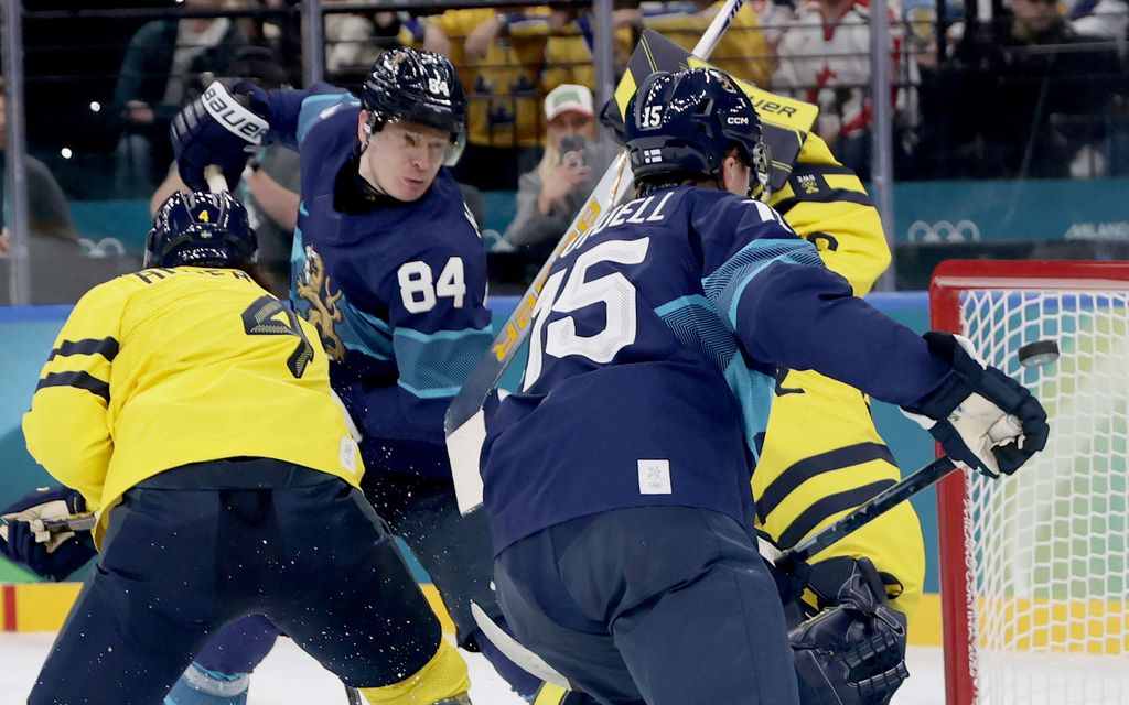 Ruotsissa härski Leijonat-kohu – Kaiken takana yksi kuva