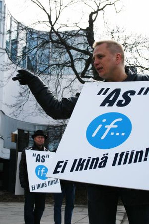 TUOHTUNUT Pasi Koskinen lupasi, että eilinen vakuutusyhtiö Ifiä vastaan järjestetty mielenosoitus oli vasta alkua.