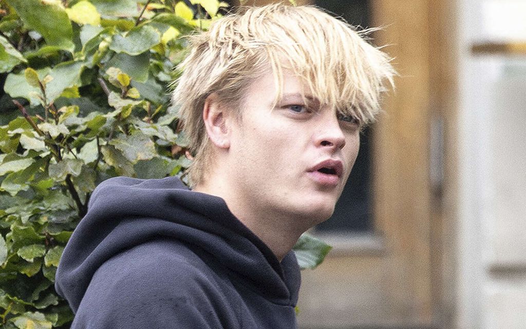 Marius hermostui oikeudessa esitetystä kysymyksestä – Keskeytti istunnon ja marssi ulos