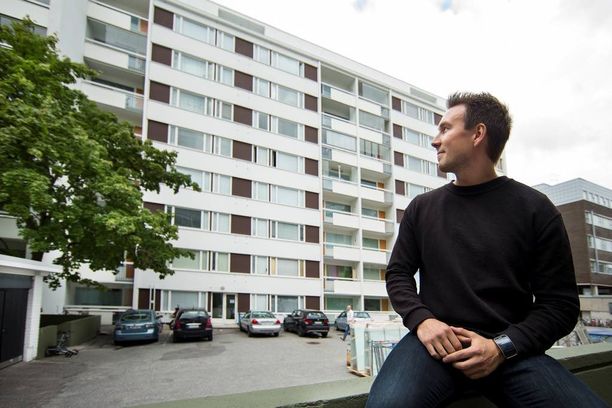 Lauri Riekki, 26, on jo ostanut oman omistusasunnon sekä ensimmäisen sijoitusyksiönsä Turun keskustasta. Hän aikoo päästä taloudellisesti riippumattomaksi sijoitusasunnoilla reilussa 10 vuodessa.