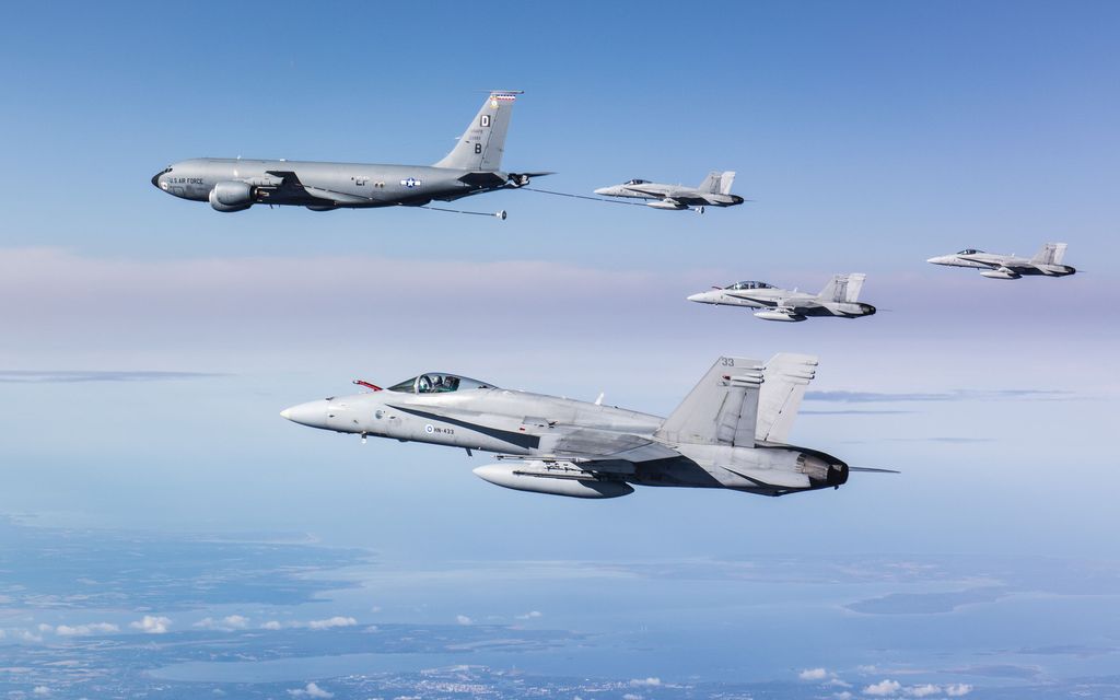 Pääkirjoitus: Vasta Nato-Suomi uskaltaa olla avoin – yhteisiä ilmavoimia valmisteltu 15 vuotta