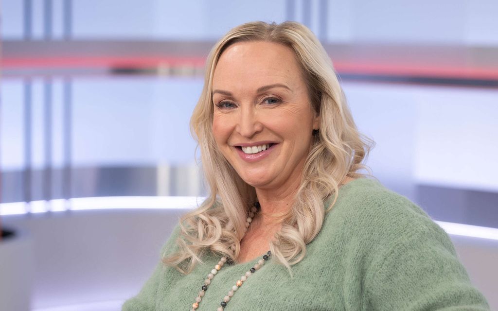 Jutta Larm, 52, kuvailee seksiä Juha-miehensä kanssa – Sanna Ukkola parahtaa: ”Mieletöntä”