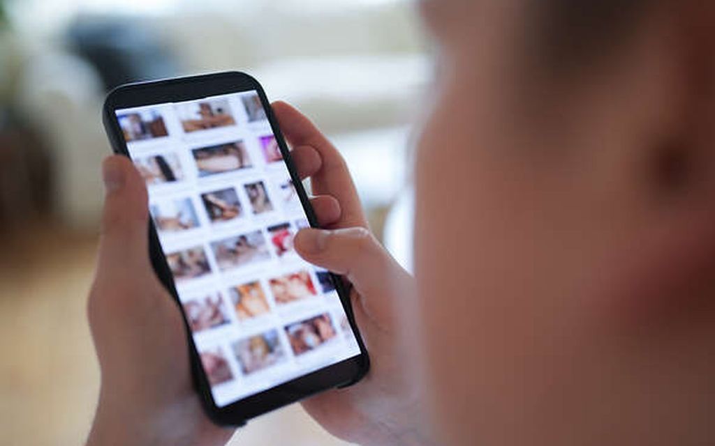 Apu: Alakoulu­ikäinen lapsi jäi pornokoukkuun – Katsoi jopa 8 tuntia päivässä