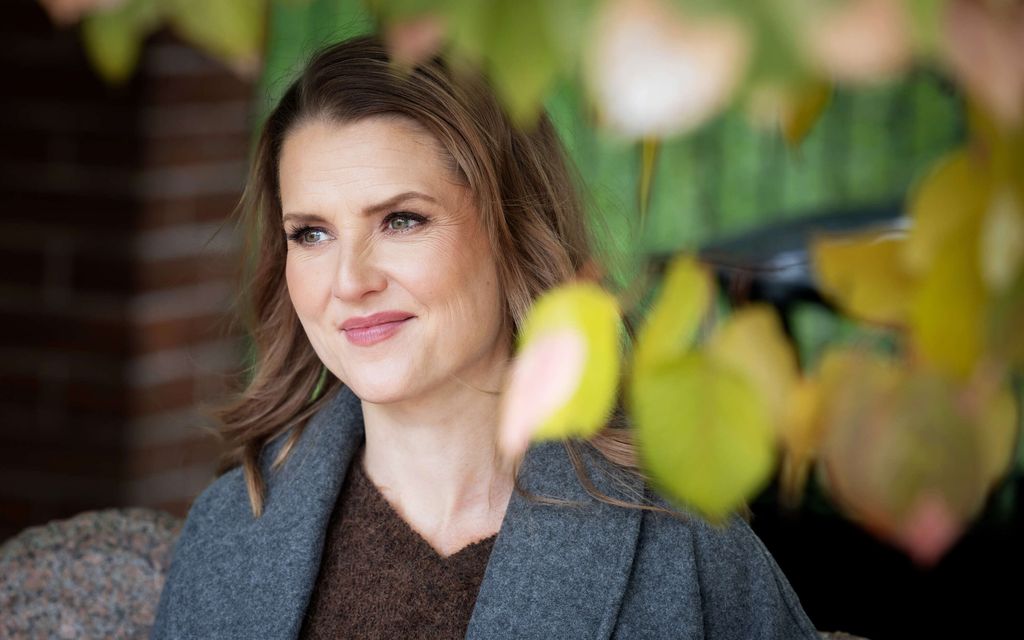 Helmi-Leena Nummela yllätettiin täysin: Tällaiset olivat polttarit