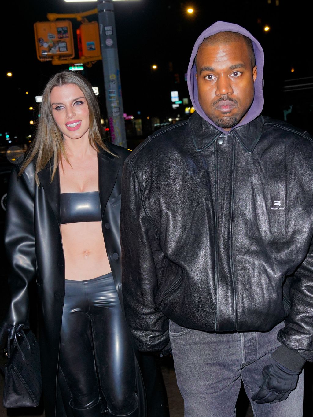 Kanye West järjesti Julia Foxille ökyjuhlat – myös vieraat saivat lahjaksi luksuskäsi­laukkuja