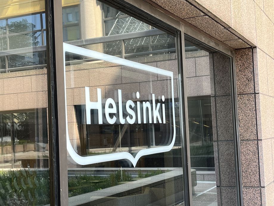 Helsinkiä Kuritettiin Jälleen Palkkakaooksesta