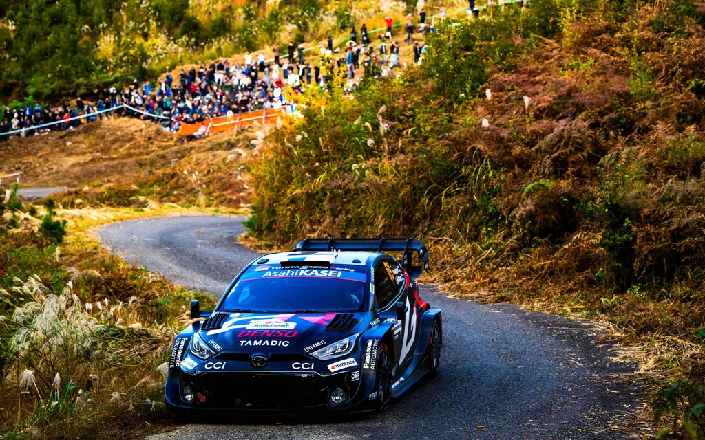 EK15: Sade vaati ralliuhrinsa – Sami Pajari nousi kiinni podiumpaikkaan