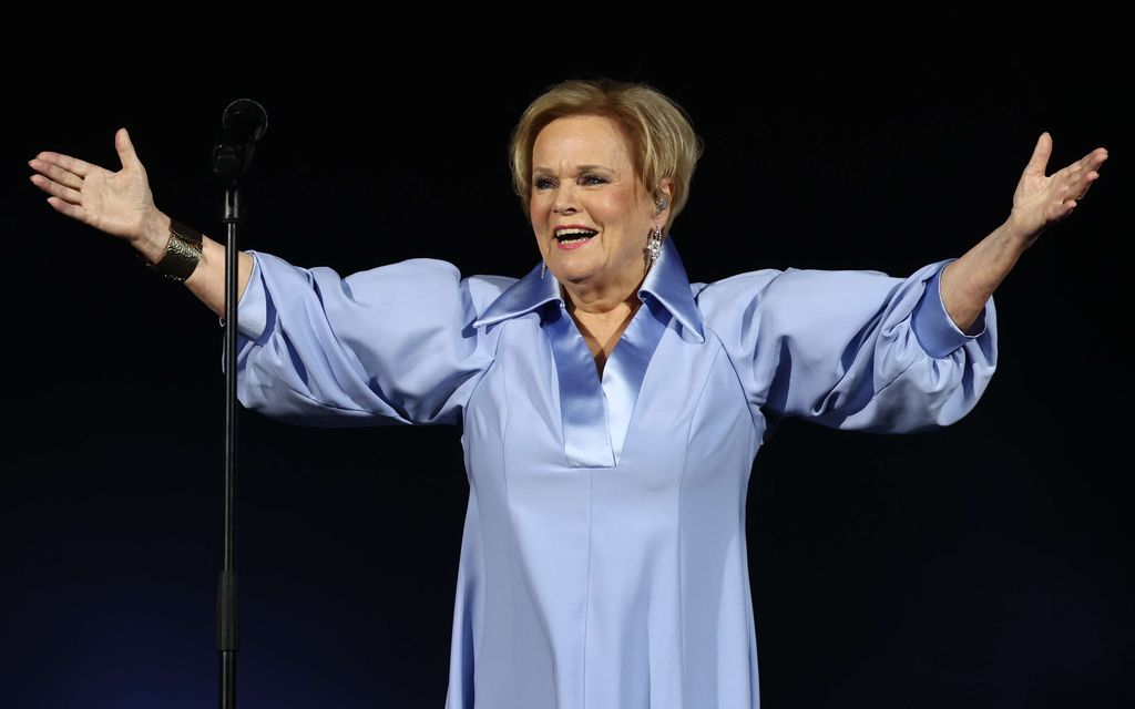 Katri Helenan tarina pääsee lavalle