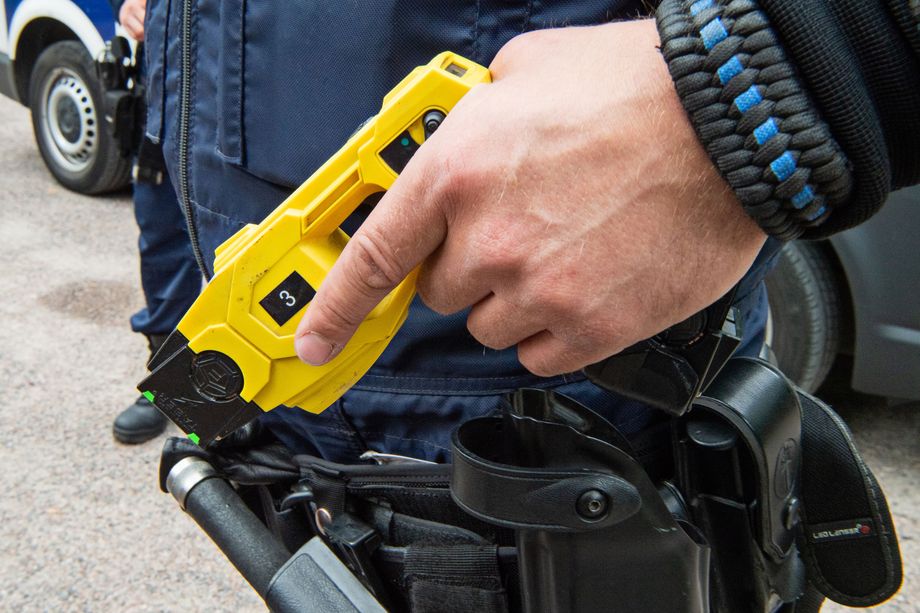 Poliisin voimankäyttö: Julkiset tilastot puutteellisia, Poliisihallitus ...