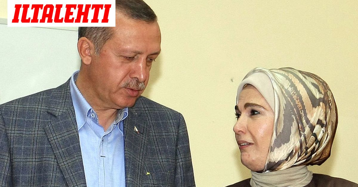 Turkki Hyv ksyi Perustuslain Mukauttamisen EU hun Sopivaksi