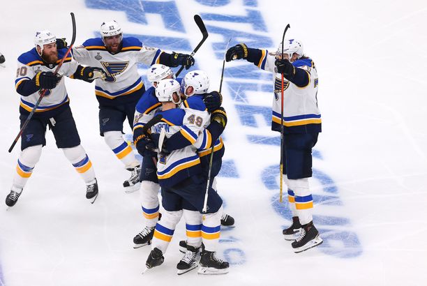 st-louis-blues-teki-seurahistoriaa-tuukka-rask-my-nsi-vastustajan