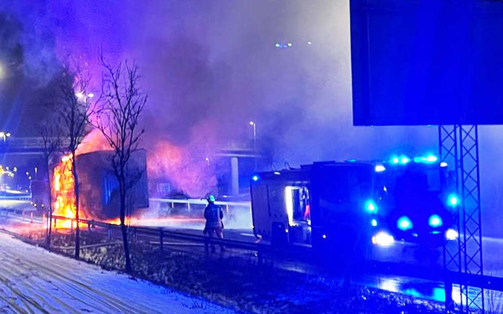 Rekka ilmiliekeissä Kaarinassa – Tilanne saatu hallintaan