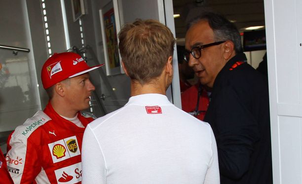 Kimi Räikkönen sai vielä vuosi sitten kovaa kritiikkiä Ferrarin entiseltä johtajalta, Sergio Marchionnelta.