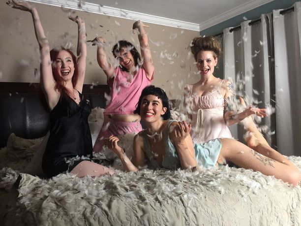 tiukka musta tyttö pillua