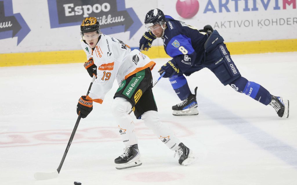 Liiga-hyökkääjä Jokereihin