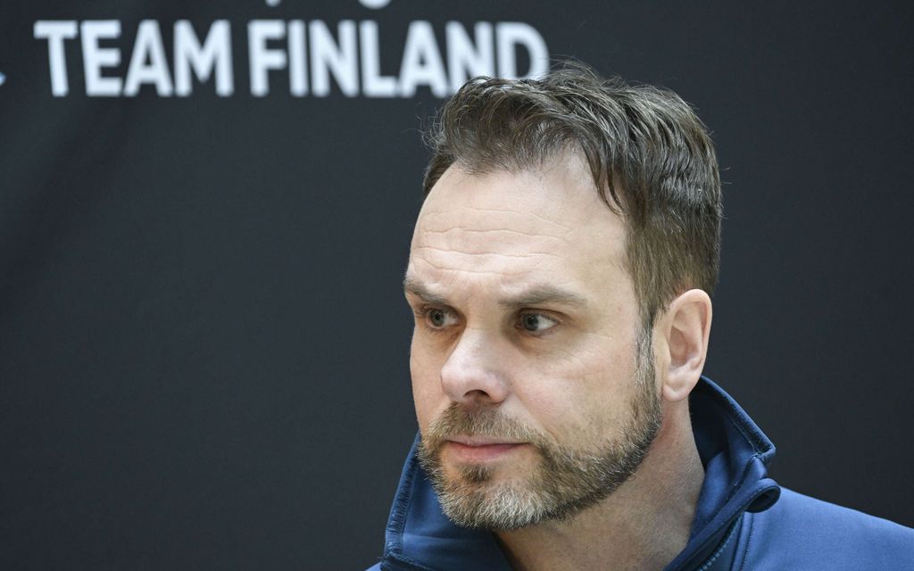 Mitali­valmentaja lataa suoraa kritiikkiä Hiihtoliitolle: ”Paskamaisia vastoin­käymisiä”