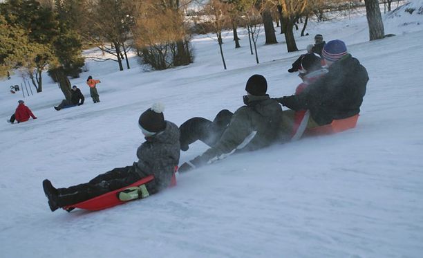 Etelä-Suomen hiihtoloma alkaa pikkupakkasessa