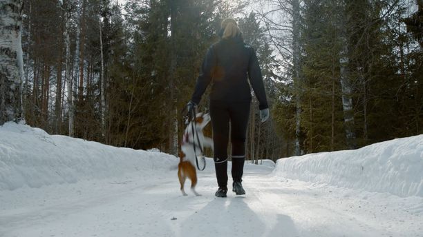 Kaupallinen yhteistyö VNP: Maija varmistaa omega-3-rasvahappojen saannin  syömällä Vapaa Kiertoa