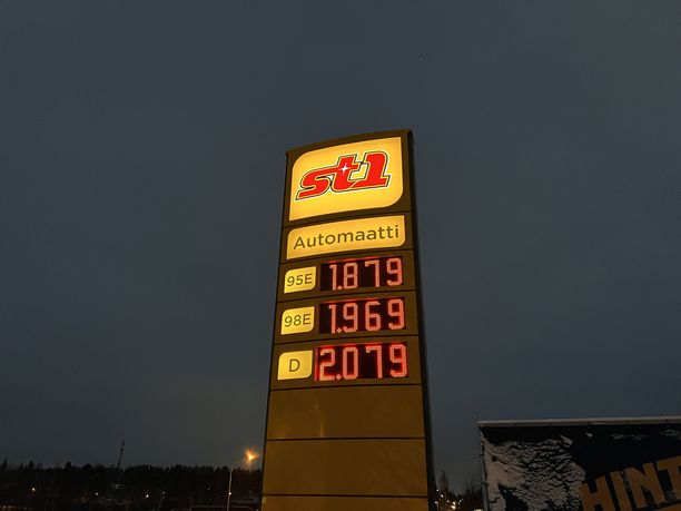Bensiinin litrahinta painunut jo 1,8 euroon
