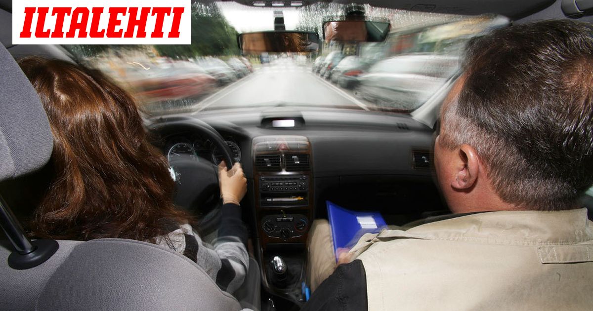 Viinalta Haissut Inssi Nukahti Kesken Ajokokeen Vuokraisäntähän se siinä ja hän antoi oman autonsa paikan minulle. viinalta haissut inssi nukahti kesken