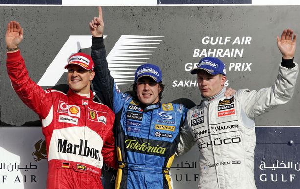 Fernando Alonso, Michael Schumacher ja Kimi Räikkönen – kova kolmikko kipusi podiumille Bahrainissa 2006.