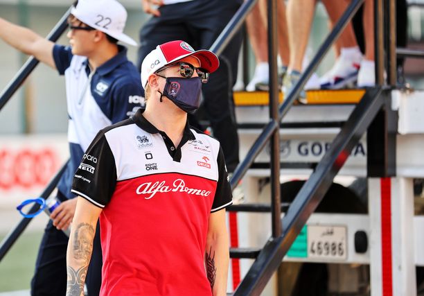 Kimi Räikkönen ajaa vielä Saudi-Arabiassa ja Yhdistyneissä Arabiemiirikunnissa ennen uransa päätöstä.