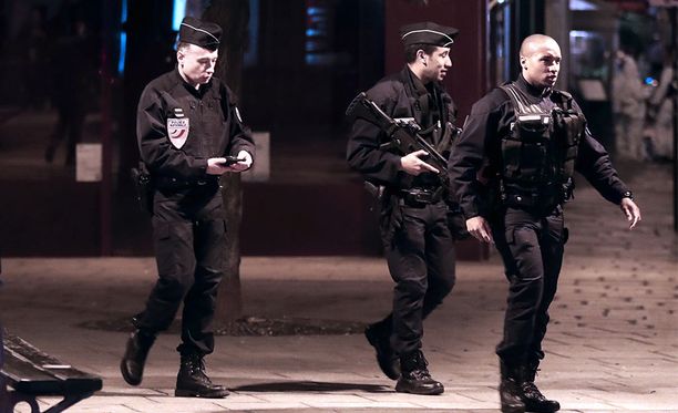 Ranskalaisia poliiseja Pariisissa toukokuussa 2018.