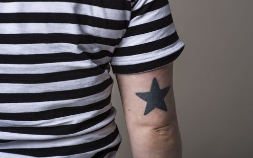 Maija, 31, näki öisin painajaisia tatuoin­neistaan – poistaminen maksoi kaikkiaan kymppitonnin
