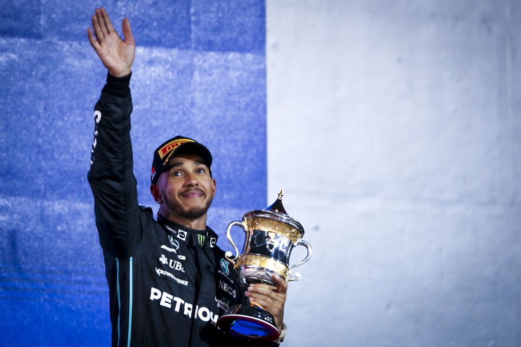 Lewis Hamiltonin pihapuusta iso riita hienosto­alueella – kiistaan saatiin ratkaisu