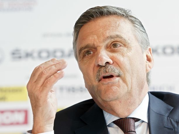 IIHF:n puheenjohtaja René Fasel sanoo, että MM-kisat aiotaan pitää Valko-Venäjällä suunnitellusti.