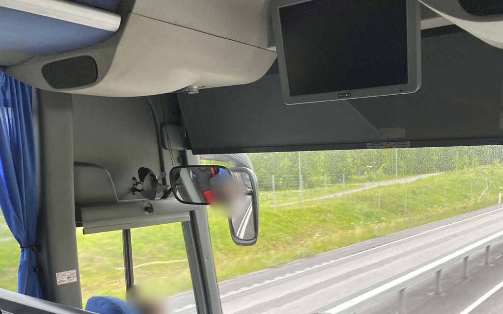 Anni istui bussissa, kun havahtui outoon tunteeseen: Kerkesi juuri ja juuri oikaisemaan 