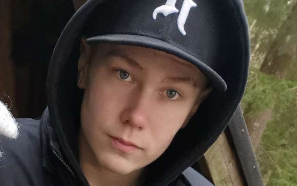 Soita 112 tästä nuoresta