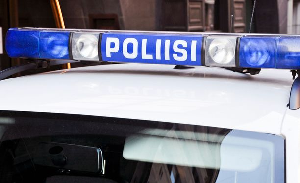 Hurja Takaa-ajo Helsingissä - Kaksikko Kaahasi Poliisia Karkuun ...