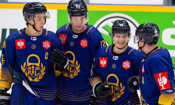Lukon Anrei Hakulinen (vas.), Samuli Piipponen, Vili Saarijärvi ja Arttu Ilomäki pelaavat CHL:ssä seuraavaksi HC Bolzanoa vastaan.
