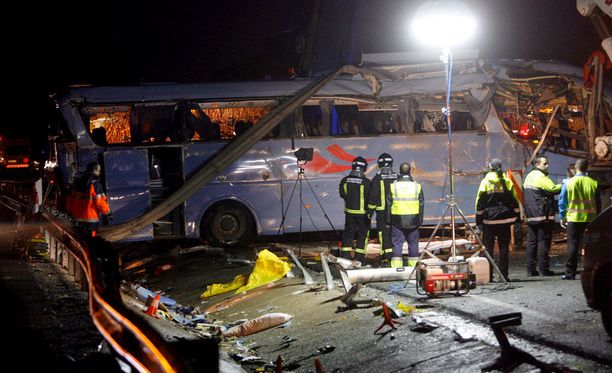 Tuhoisa bussionnettomuus tapahtui Etelä-Espanjassa 8 vuotta sitten. Onnettomuudessa kuoli 9 suomalaista.