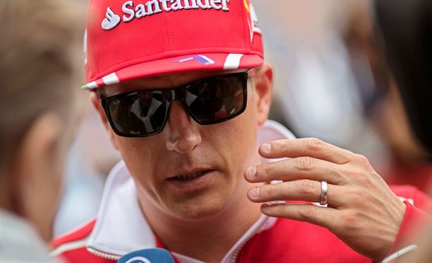 Kimi Räikkönen ei sulattanut aikarangaistustaan. 