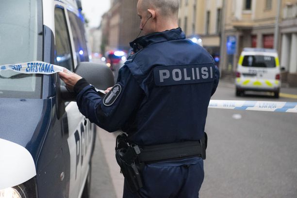 Keskusrikospoliisi teki Helsingin keskustassa tapahtuneesta yliajosta epäillystä 51-vuotiaasta miehestä uhka-arvion syksyllä 2015.
