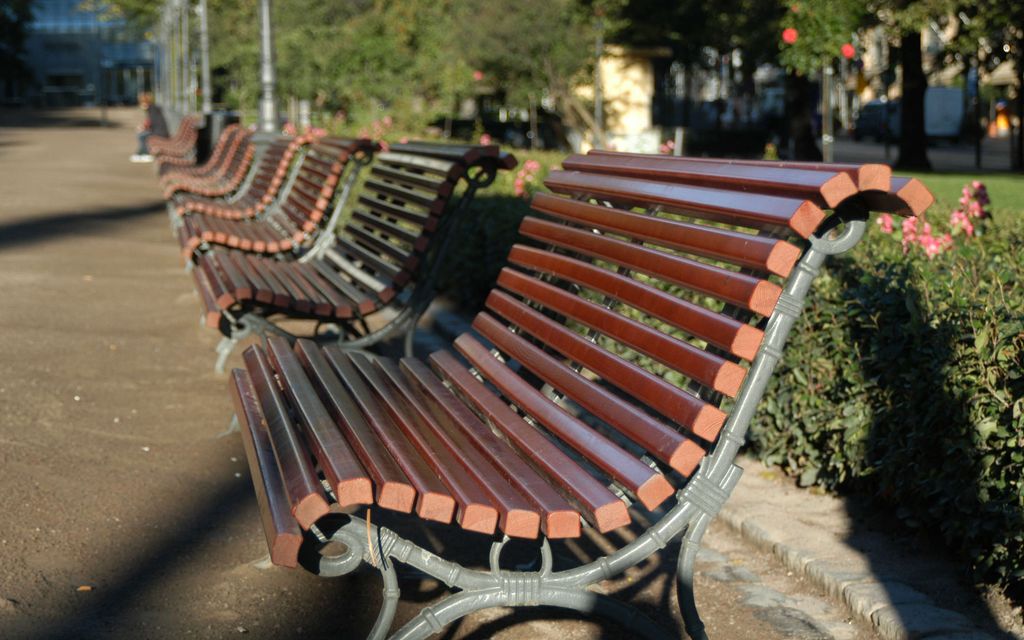 Evankelista masturboi puistossa pienten lasten nähden