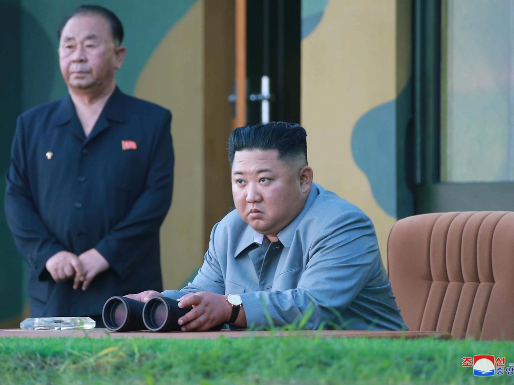Pohjois-Korea jatkaa asekokeitaan – laukaisi useita tunnistamattomia ammuksia