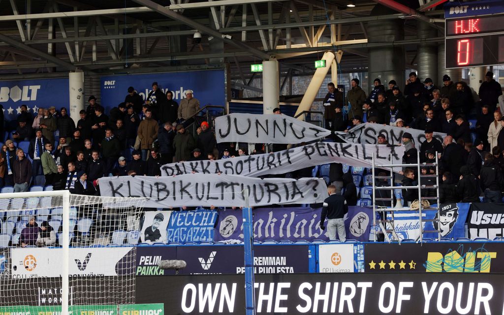 Veikkaus­liigassa hurjaa draamaa – Pelottava loukkaan­tuminen, mitalit uusiksi