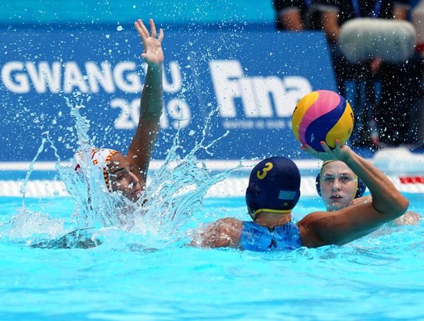 Vesipallon MM-kisat pelataan uinnin MM-kilpailujen yhteydessä Etelä-Korean Gwagjussa. Kuva Espanjan ja Kazakstanin kohtaamisesta.