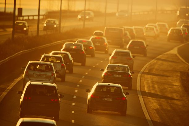 Viidennes Suomen kasvihuonepäästöistä syntyy liikenteestä.